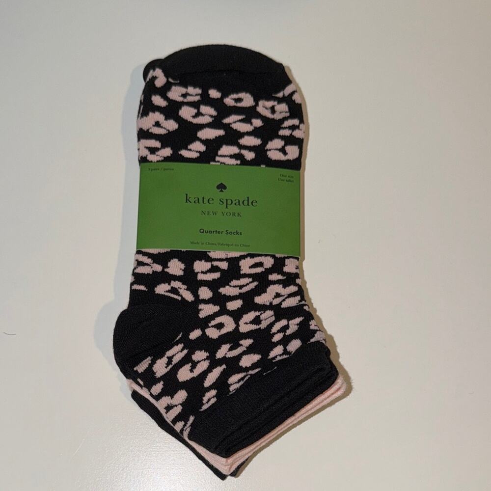 NWT Kate Spade 3 pairs of quarter socks Black, light Pink and Patterned Socks